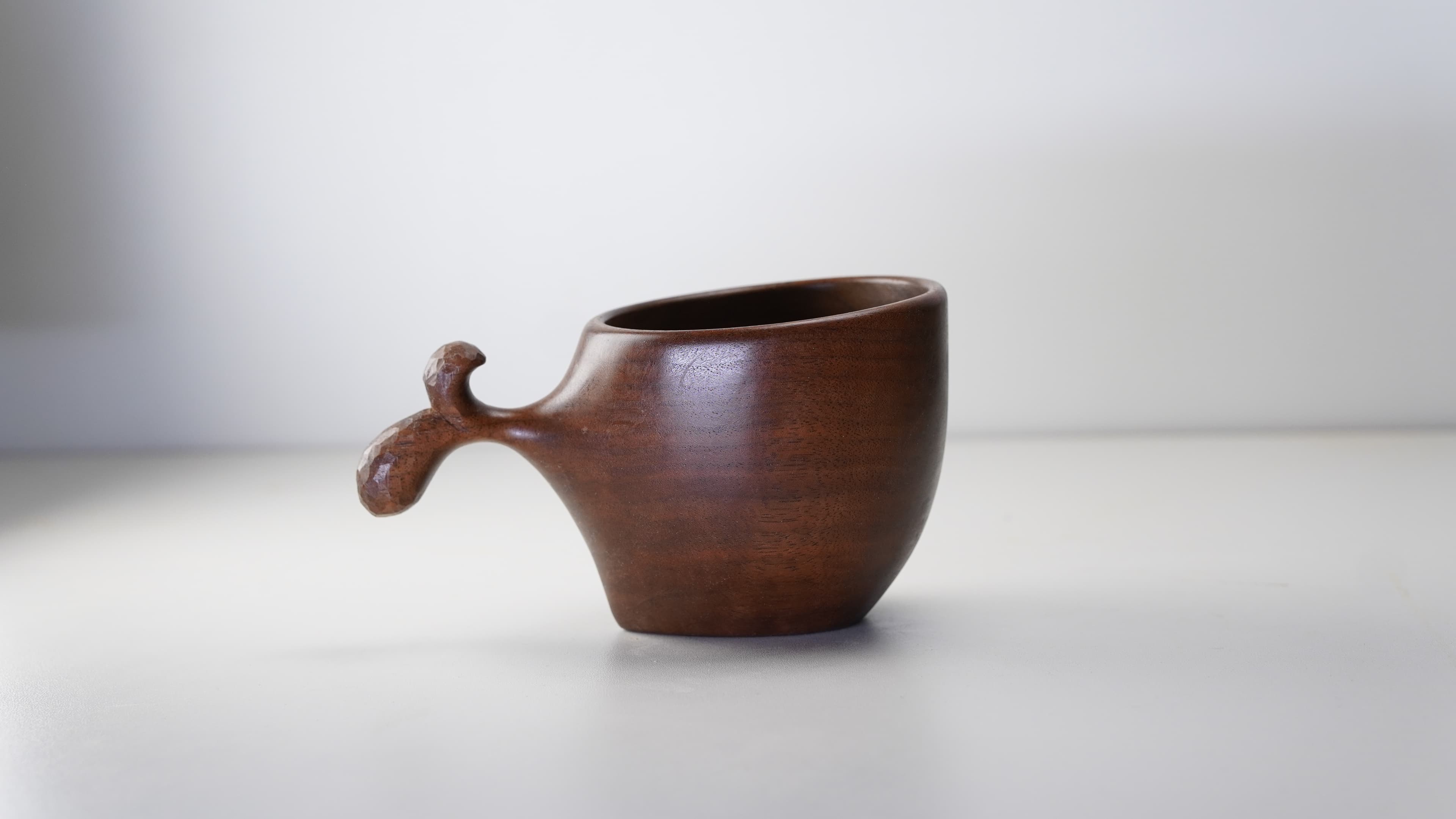 WOODEN CUP P
